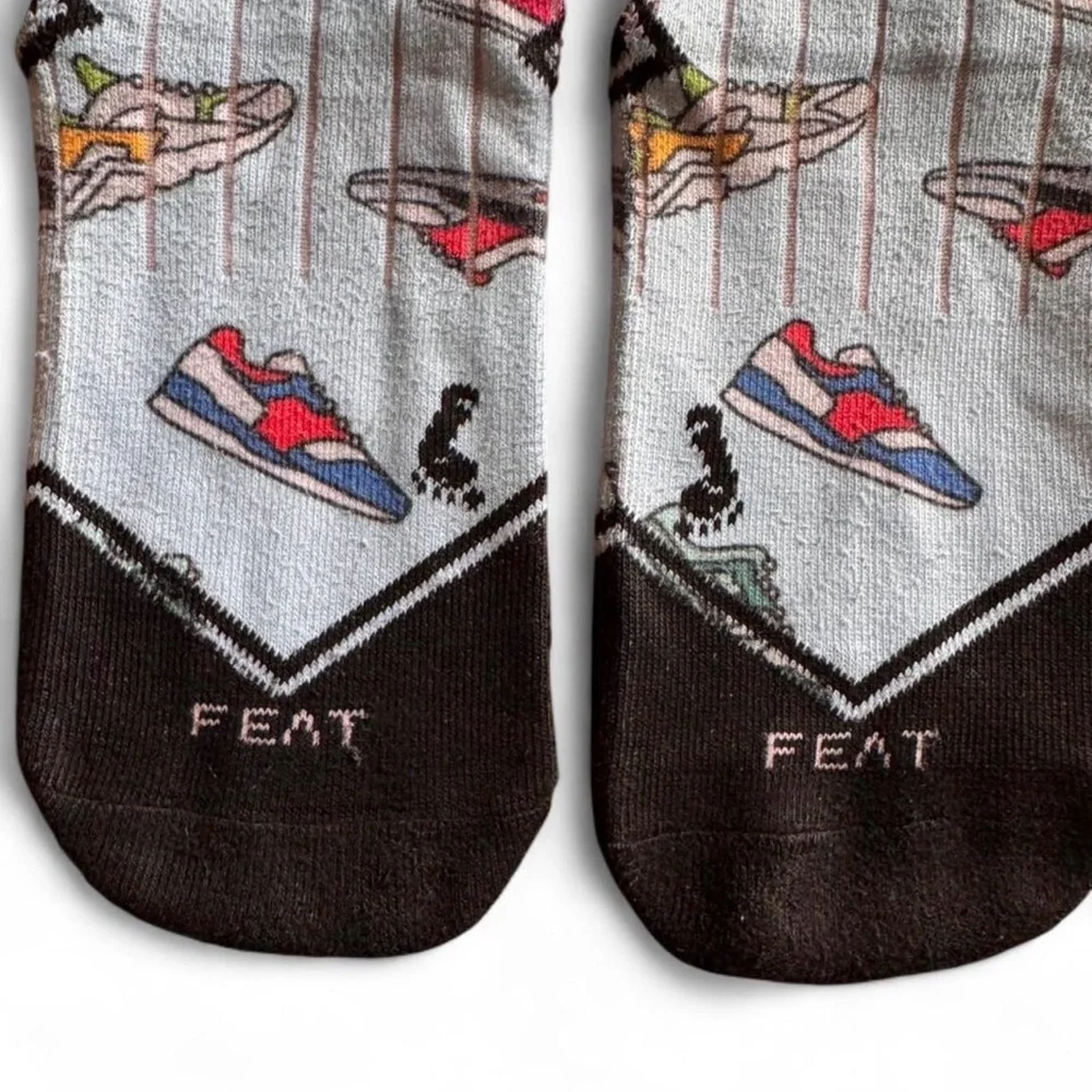 FEAT. Sock Co. Boys Sneaker Print Crew Socks - Small